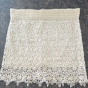 Cream Lace Women's Skirt/Swimsuit Cover Up